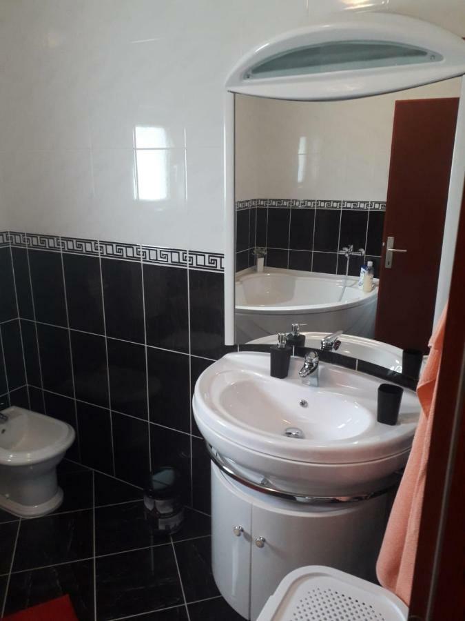 אימוטסקי Apartman Matkovic מראה חיצוני תמונה