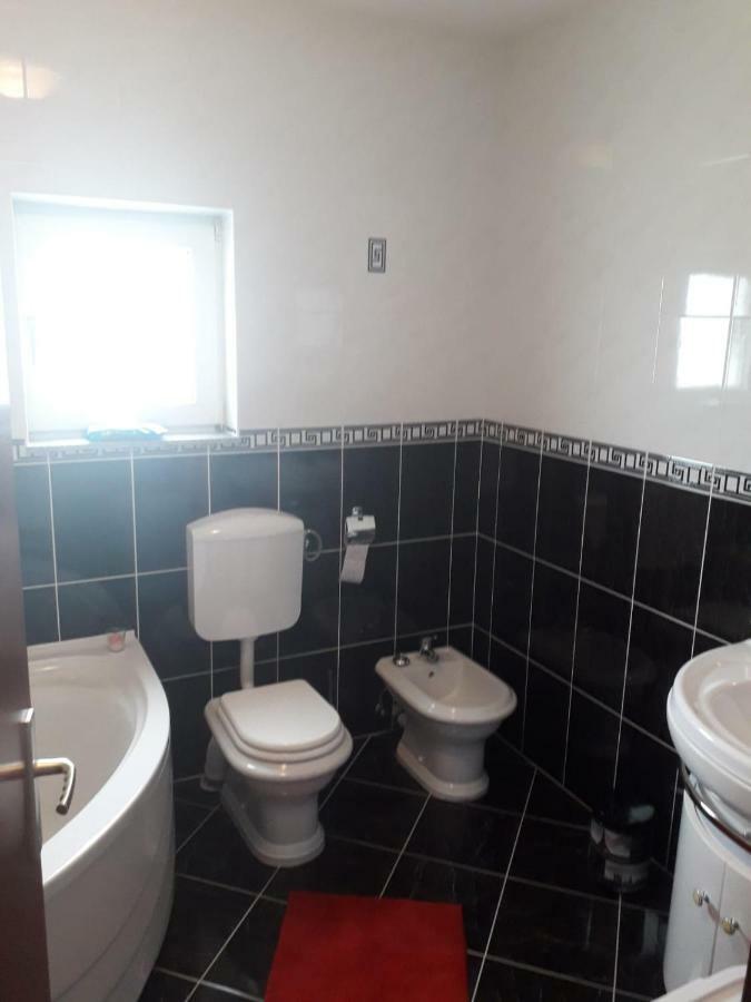 אימוטסקי Apartman Matkovic מראה חיצוני תמונה